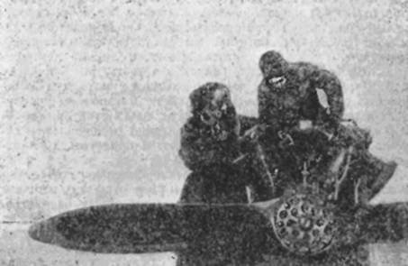 На самолете в Восточной Арктике - i_033.jpg