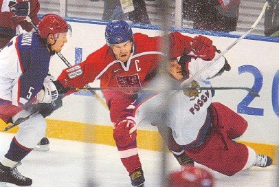 Хоккейное безумие. От Нагано до Ванкувера - i_024.jpg