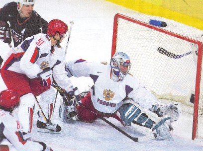 Хоккейное безумие. От Нагано до Ванкувера - i_035.jpg