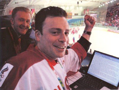 Хоккейное безумие. От Нагано до Ванкувера - i_037.jpg