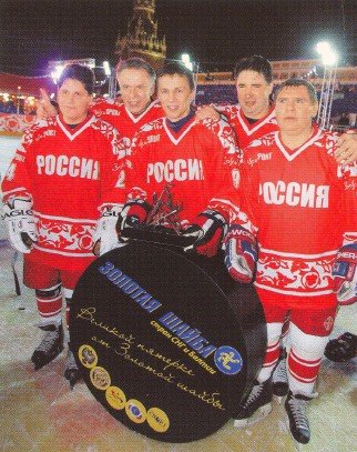 Хоккейное безумие. От Нагано до Ванкувера - i_043.jpg