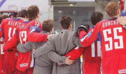 Хоккейное безумие. От Нагано до Ванкувера - i_053.jpg