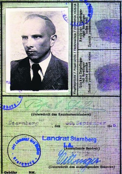 Истории от Олеся Бузины. Бандера — душитель котов - i_002.jpg