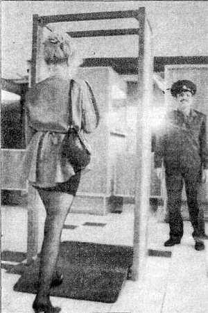 Преступники и преступления. Женщины-убийцы. Воровки. Налетчицы - i_105.jpg