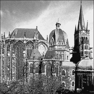 100 великих храмов - i_085.jpg