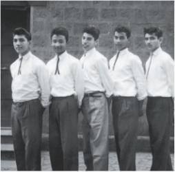 Фредди Меркьюри. Жизнь его словами - i_003.jpg