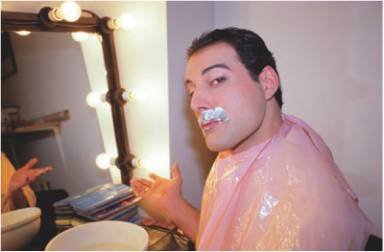 Фредди Меркьюри. Жизнь его словами - i_043.jpg