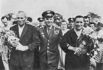 Говорит космодром - i_046.jpg