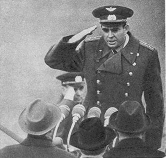 Говорит космодром - i_053.jpg