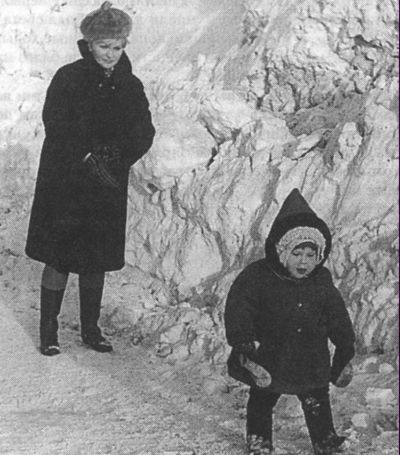 Душа как скрипка. Биография, стихи, воспоминания - i_011.jpg