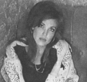 Душа как скрипка. Биография, стихи, воспоминания - i_060.jpg