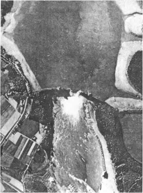 Бомбы сброшены! - i_028.jpg