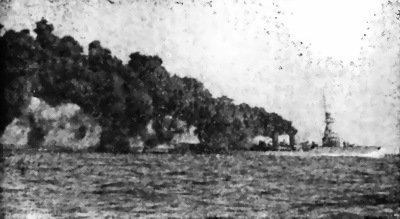 Военно-морское соперничество и конфликты 1919 — 1939 - i_064.jpg