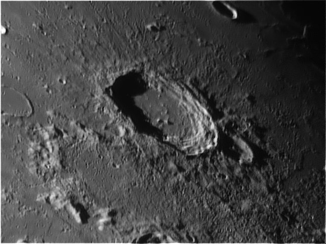 Сокровища звездного неба - moon090811032.jpg