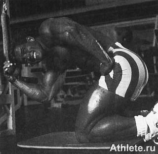 Новая энциклопедия бодибилдинга. Кн.3. Упражнения - _132.jpg