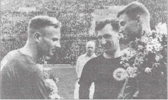 Тайны советского футбола - i_023.jpg