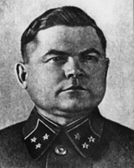 Генерал армии Черняховский - i_028.jpg