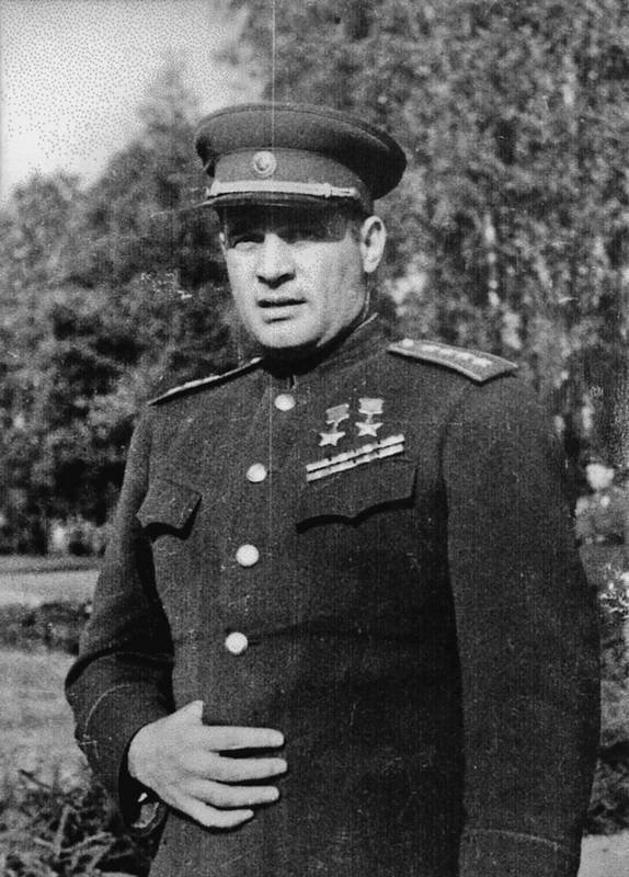Генерал армии Черняховский - i_032.jpg
