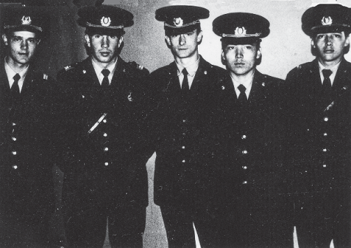 Путешествие рок-дилетанта - i_019.png