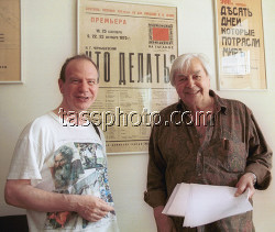 Книга Голоса пьеса-мемуары ч.3