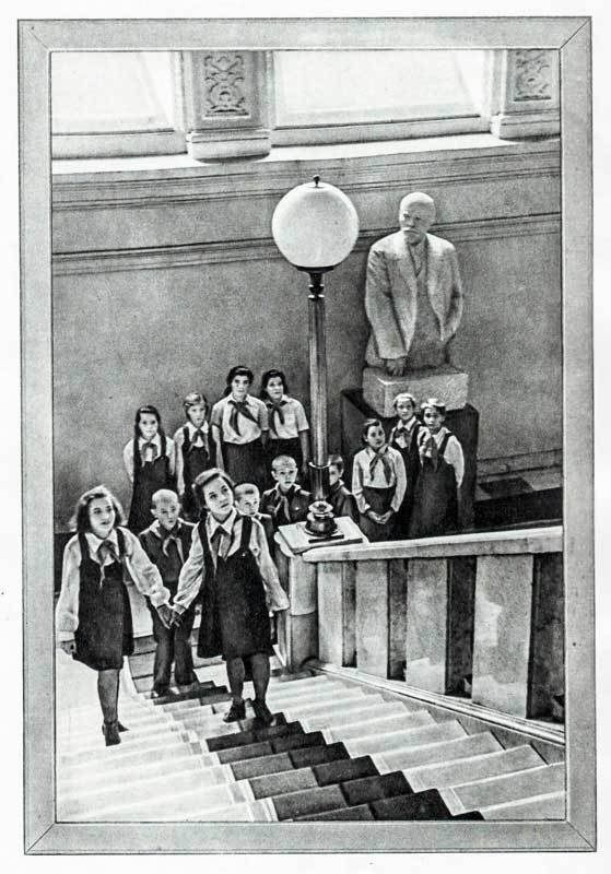 В музее В.И.Ленина - L_25.jpg