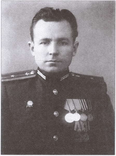 Погоня за ястребиным глазом . Судьба генерала Мажорова - i_013.jpg