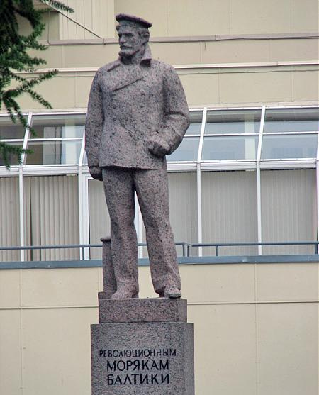 Павел Дыбенко. Пуля в затылок в конце коридора Павел Дыбенко. Пуля в затылок в конце коридора