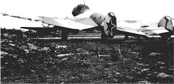 Небо вторжения. Горячее лето 1941 года Небо вторжения. Горячее лето 1941 года