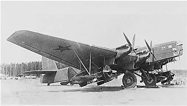 Небо вторжения. Горячее лето 1941 года Небо вторжения. Горячее лето 1941 года