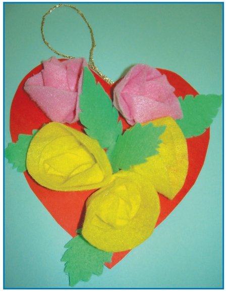 Работа с нетрадиционными материалами в детском саду. Поролон, ватные диски, ватные шарики, гофрированный картон - i_058.jpg