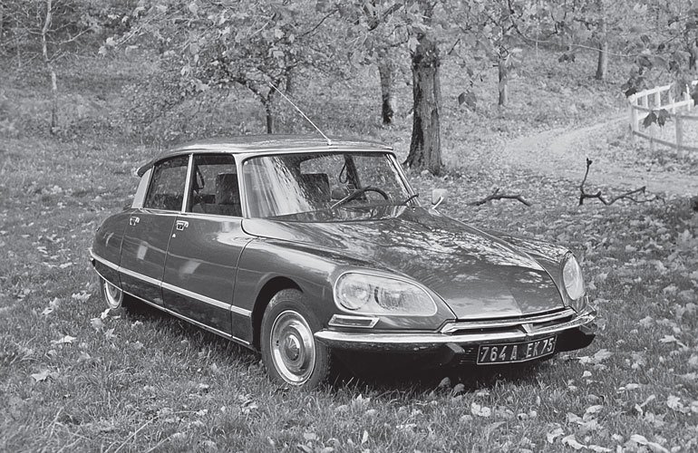 10 автомобилей, которые перевернули мир - i_092.jpg