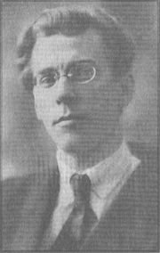 У задзеркаллі 1910—1930-их років - i_097.jpg