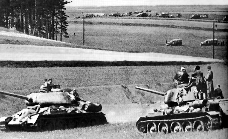 Танковая гвардия в бою - _270.jpg