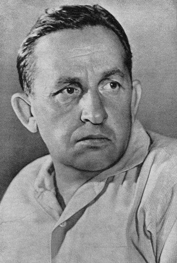 Стихотворения и поэмы - i_004.jpg