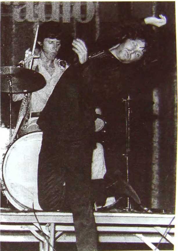 Шаман. Скандальная биография Джима Моррисона - i_074.jpg