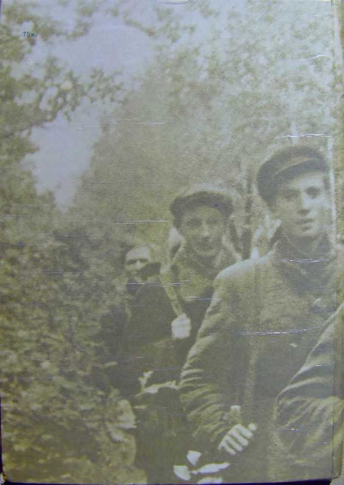 Орлята партизанских лесов - i_069.jpg