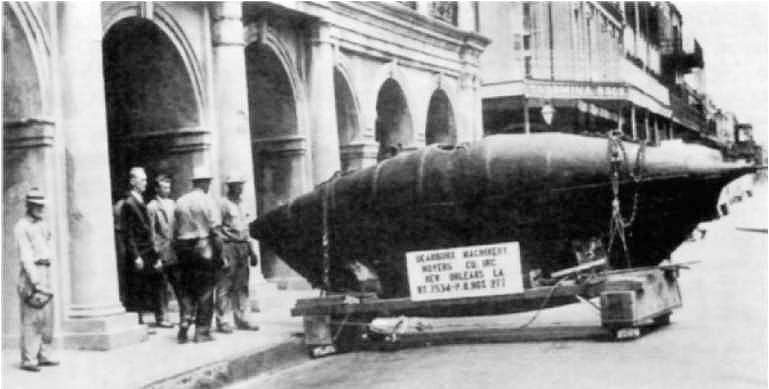 История подводных лодок 1624-1904 - i_076.png