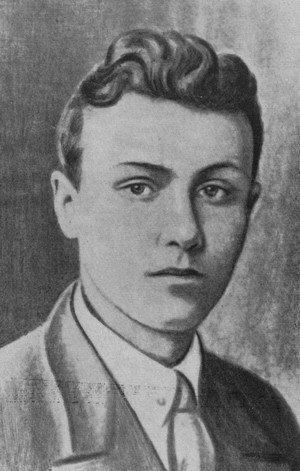 Советские поэты, павшие на Великой Отечественной войне - i_011.jpg