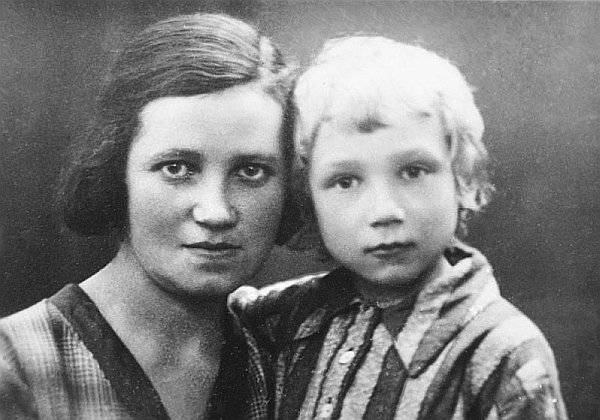 Дневник советского школьника. Мемуары пророка из 9А - i_002.jpg