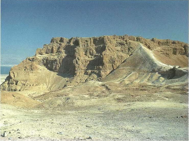 Искусство осады. Знаменитые штурмы и осады Античности - i_129.jpg