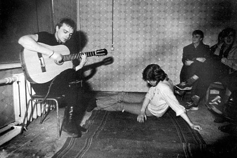 Москва рок-н-ролльная. Через песни – об истории страны. Рок-музыка в столице: пароли, явки, традиции, мода - i_059.jpg