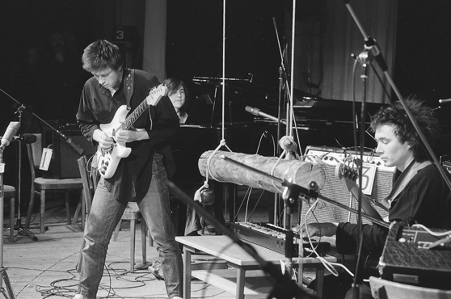 Популярная музыка в Ленинграде – Петербурге. 1965–2005. Том 1 - i_067.jpg