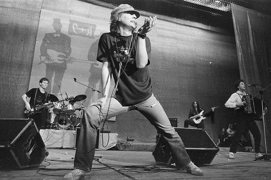 Популярная музыка в Ленинграде – Петербурге. 1965–2005. Том 1 - i_071.jpg