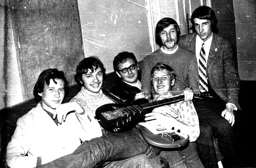 Популярная музыка в Ленинграде – Петербурге. 1965–2005. Том 1 - i_076.jpg