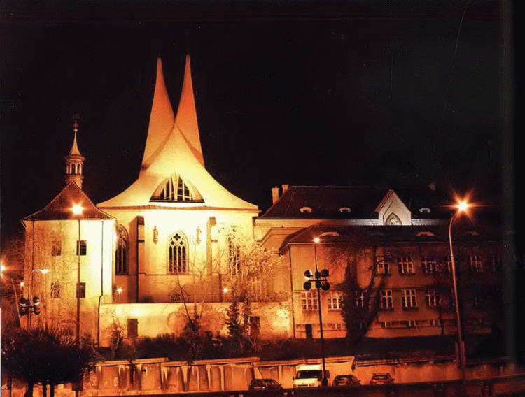 Прага: короли, алхимики, привидения и… пиво! - i_013.jpg