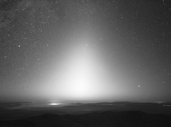 Ошибка Коперника. Загадка жизни во Вселенной - i_006.jpg