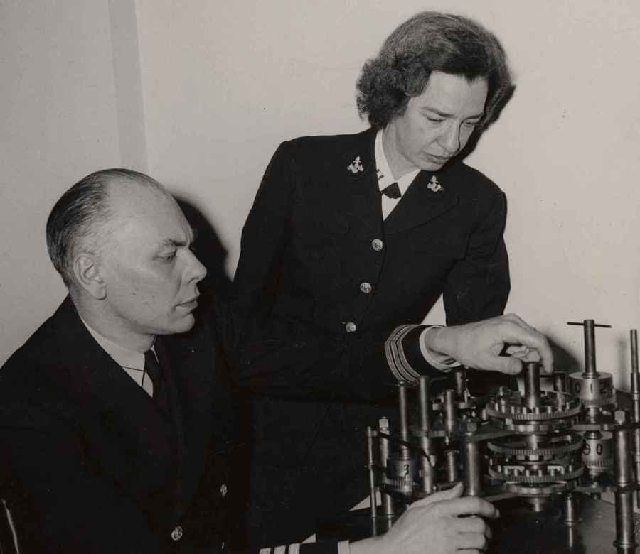 The Innovators: How a Group of Inventors, Hackers, Geniuses, and Geeks Created the Digital Revolution - _82.jpg