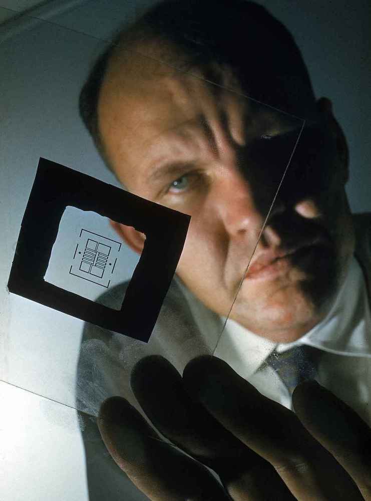 The Innovators: How a Group of Inventors, Hackers, Geniuses, and Geeks Created the Digital Revolution - _95.jpg