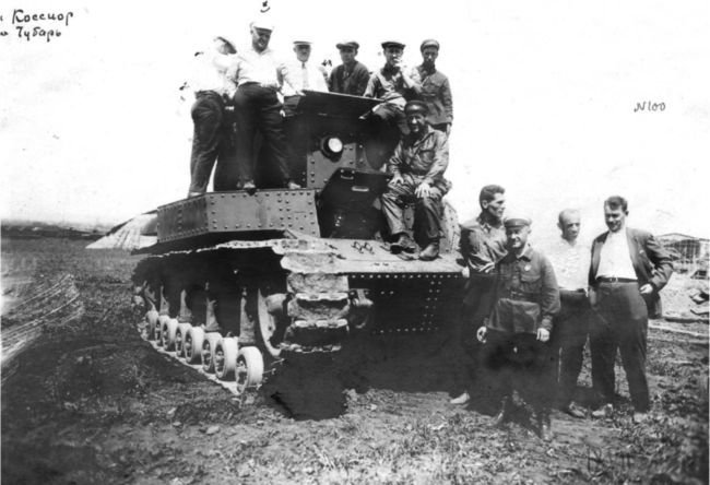 Маневренные танки СССР Т-12, Т-24, ТГ, Д-4 и др. - i_028.jpg
