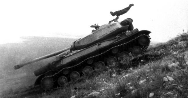 Супертанки Сталина ИС-7 и др. Сверхтяжелые танки СССР - i_077.jpg